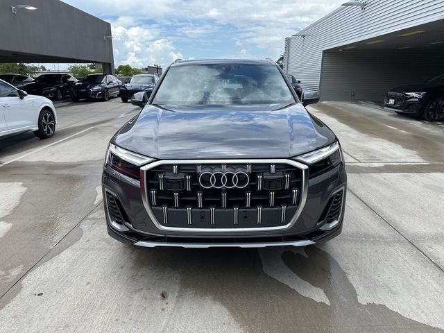 2025 Audi Q7 Premium Plus