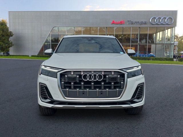 2025 Audi Q7 Premium Plus