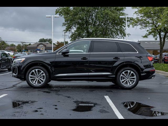 2025 Audi Q7 Premium Plus