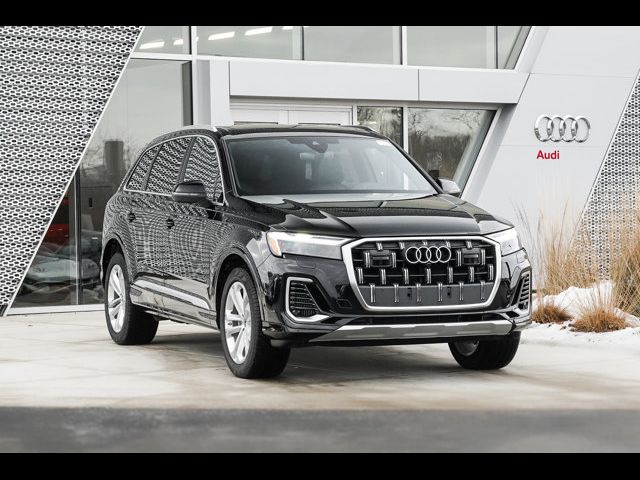 2025 Audi Q7 Premium Plus