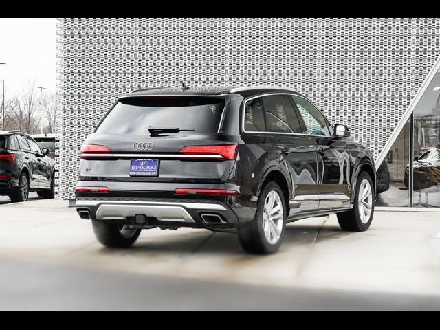 2025 Audi Q7 Premium Plus