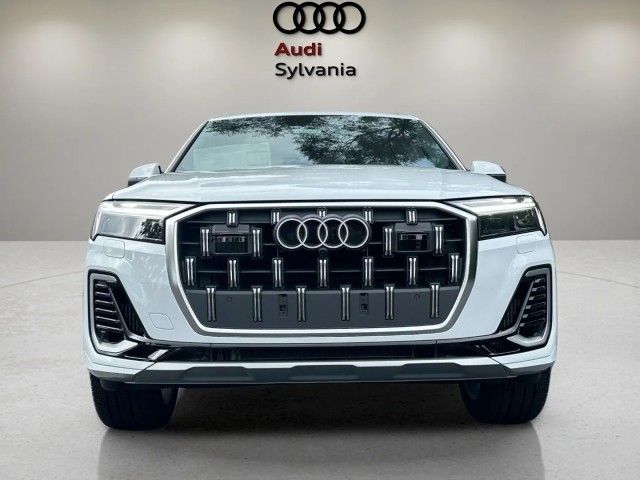 2025 Audi Q7 Premium Plus