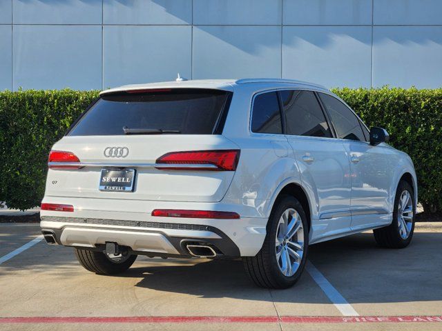 2025 Audi Q7 Premium Plus