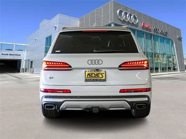 2025 Audi Q7 Premium Plus