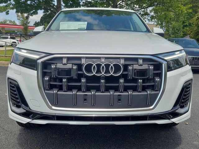 2025 Audi Q7 Premium Plus