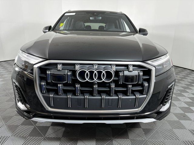 2025 Audi Q7 Premium Plus