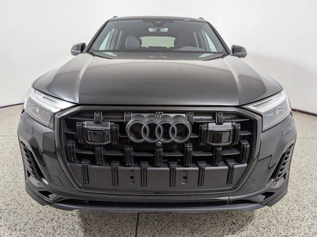 2025 Audi Q7 Premium Plus