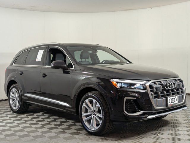 2025 Audi Q7 Premium Plus