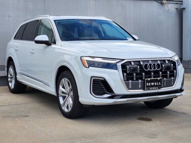 2025 Audi Q7 Premium Plus