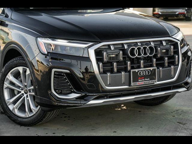 2025 Audi Q7 Premium Plus