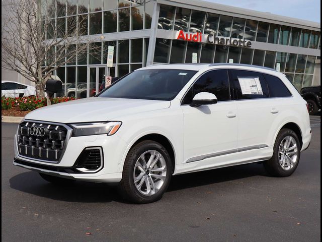 2025 Audi Q7 Premium Plus