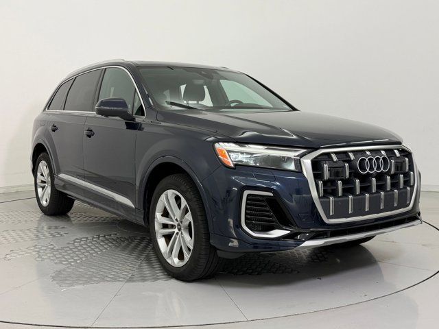 2025 Audi Q7 Premium Plus