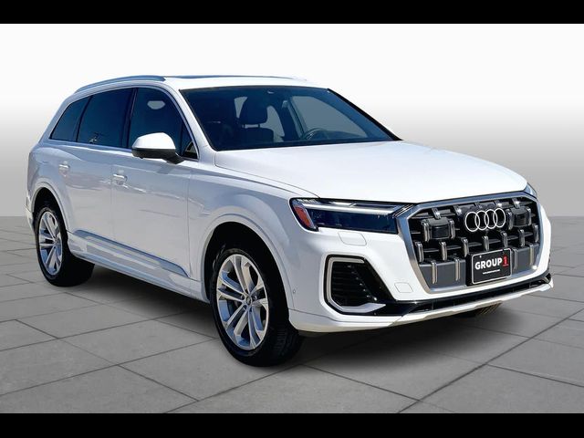 2025 Audi Q7 Premium Plus