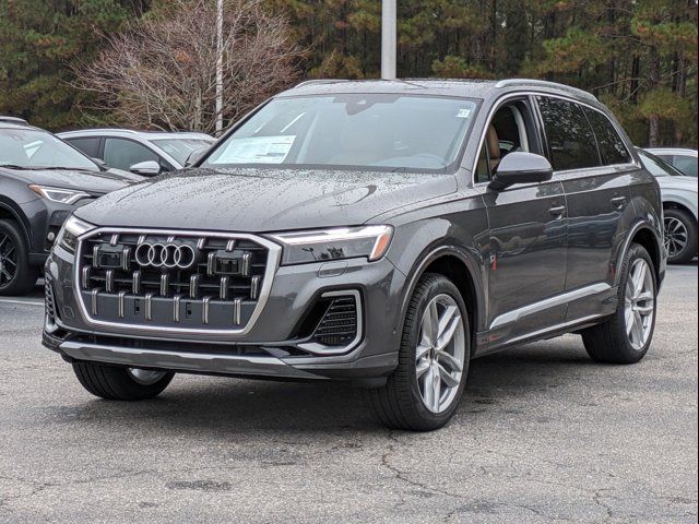 2025 Audi Q7 Premium Plus