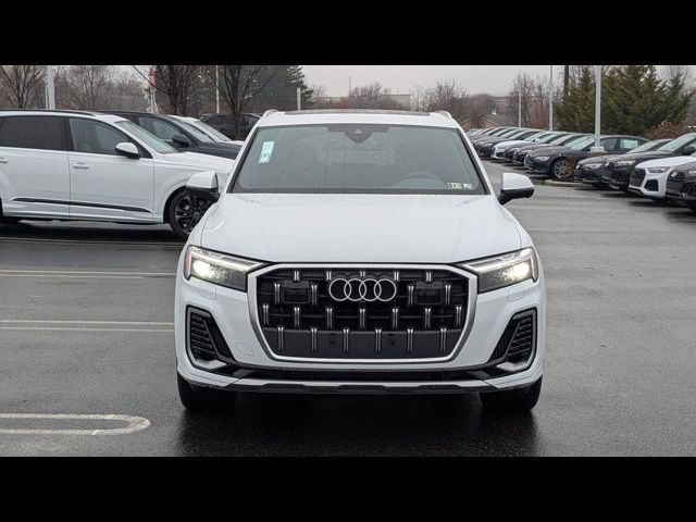 2025 Audi Q7 Premium Plus