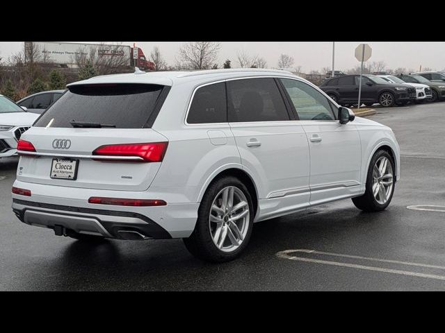 2025 Audi Q7 Premium Plus