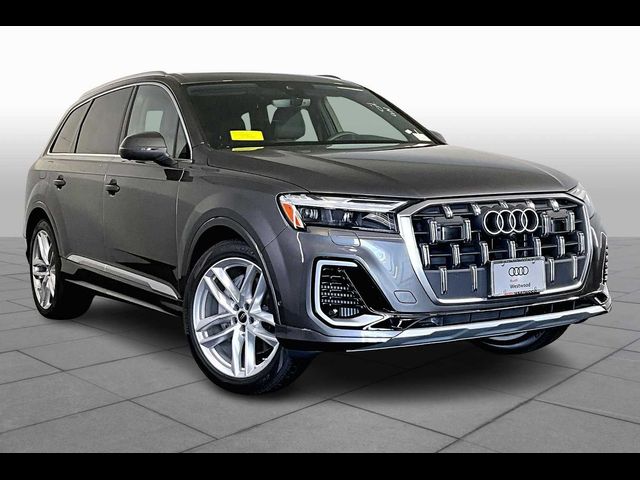 2025 Audi Q7 Premium Plus