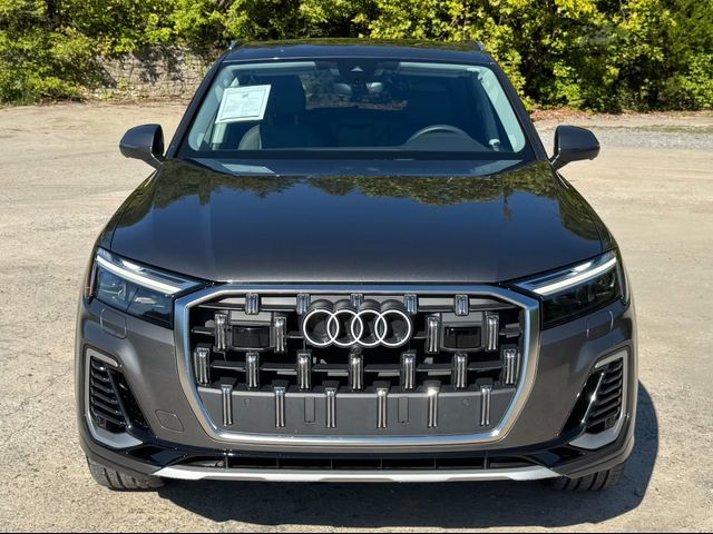 2025 Audi Q7 Premium Plus