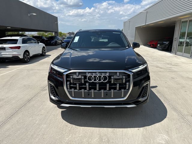 2025 Audi Q7 Premium Plus