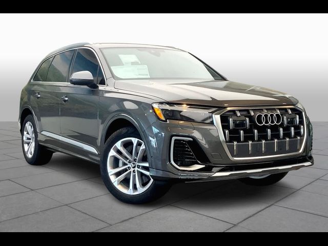 2025 Audi Q7 Premium Plus