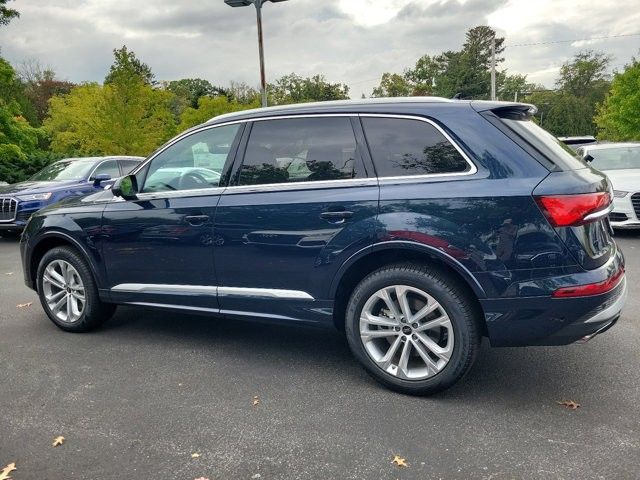 2025 Audi Q7 Premium Plus