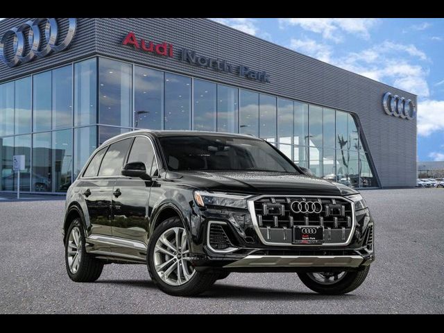 2025 Audi Q7 Premium Plus