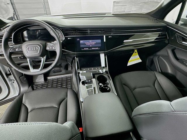 2025 Audi Q7 Premium Plus