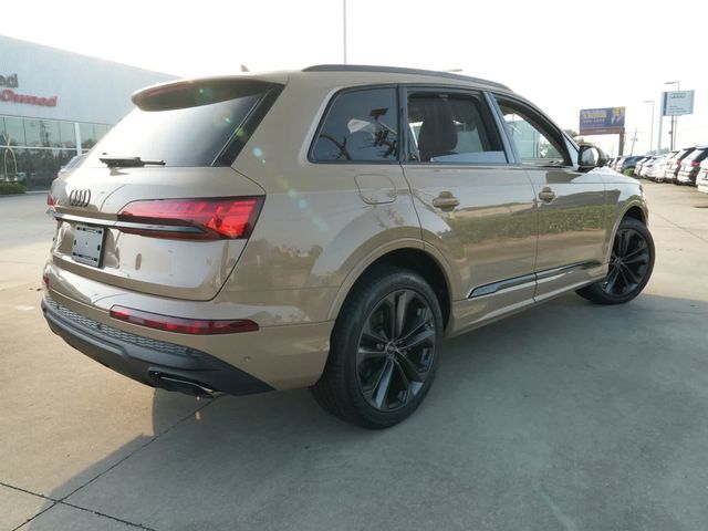 2025 Audi Q7 Premium Plus