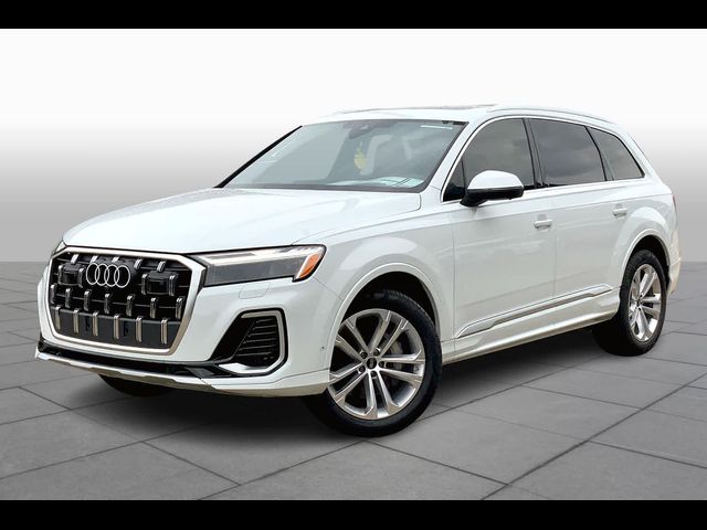 2025 Audi Q7 Premium Plus