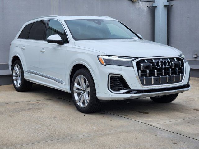 2025 Audi Q7 Premium Plus