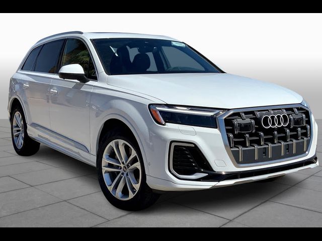 2025 Audi Q7 Premium Plus