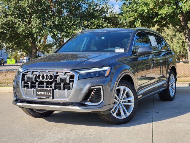 2025 Audi Q7 Premium Plus