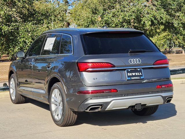 2025 Audi Q7 Premium Plus