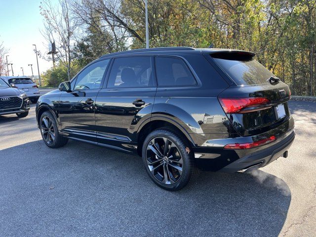 2025 Audi Q7 Premium Plus