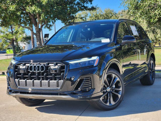 2025 Audi Q7 Premium Plus