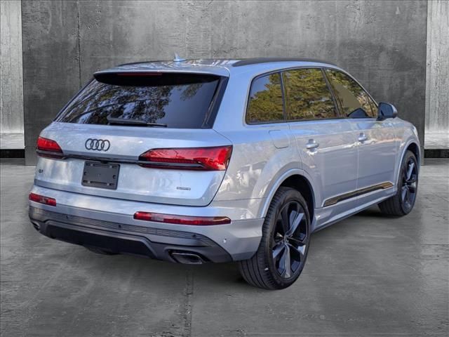 2025 Audi Q7 Premium Plus