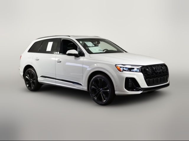 2025 Audi Q7 Premium Plus