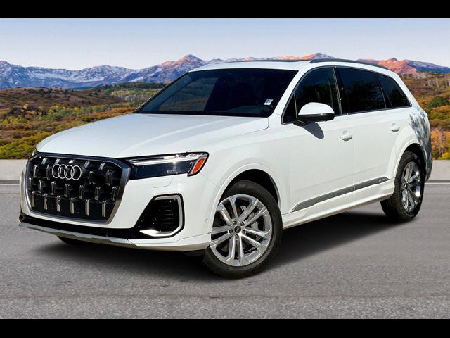 2025 Audi Q7 Premium Plus