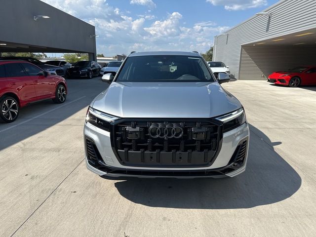 2025 Audi Q7 Premium Plus