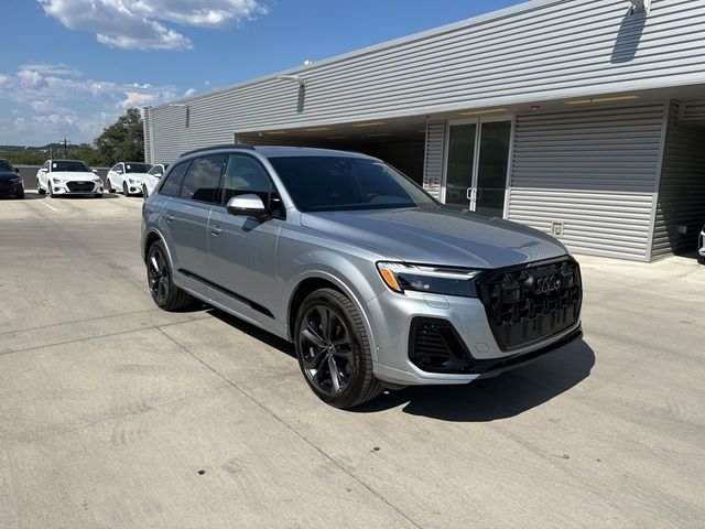 2025 Audi Q7 Premium Plus