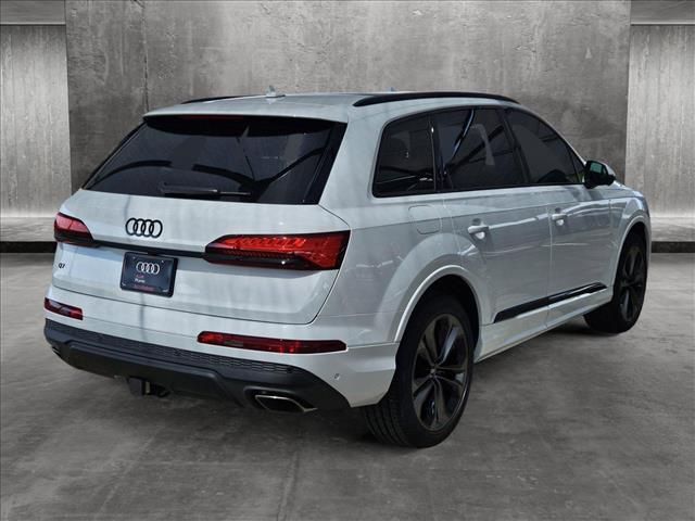 2025 Audi Q7 Premium Plus