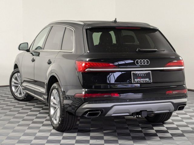 2025 Audi Q7 Premium Plus