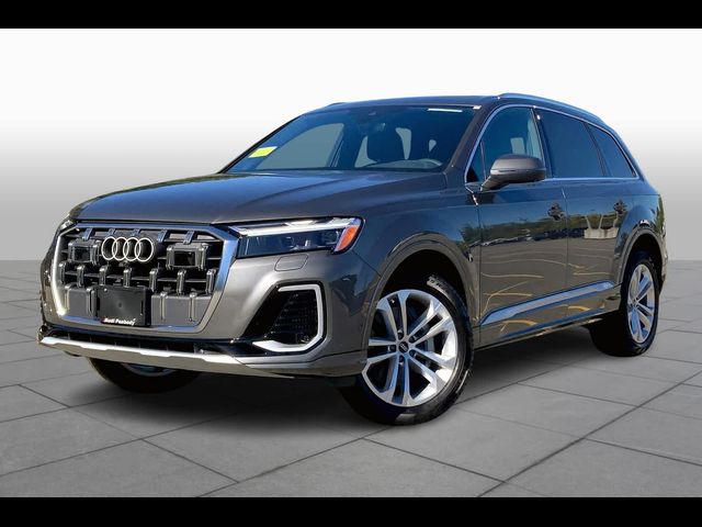 2025 Audi Q7 Premium Plus