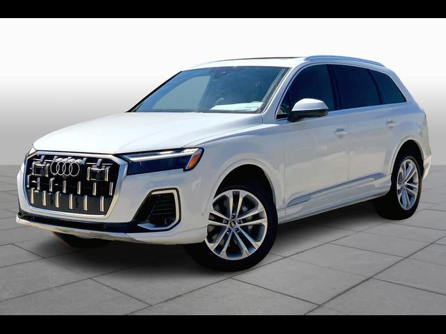 2025 Audi Q7 Premium Plus