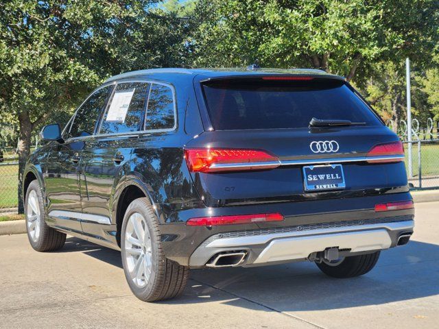 2025 Audi Q7 Premium Plus