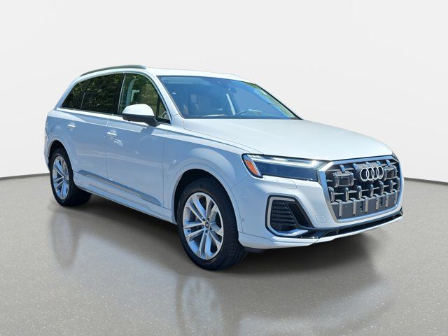 2025 Audi Q7 Premium Plus