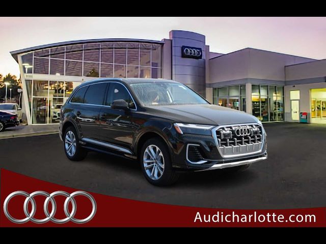 2025 Audi Q7 Premium Plus