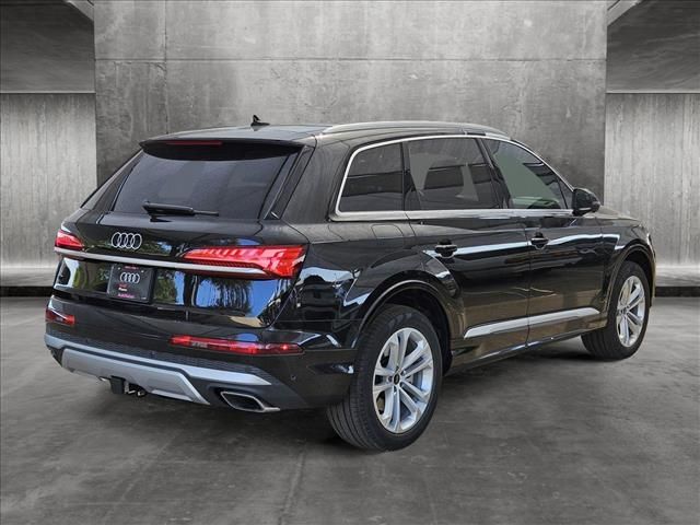 2025 Audi Q7 Premium Plus