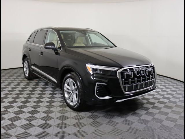 2025 Audi Q7 Premium Plus