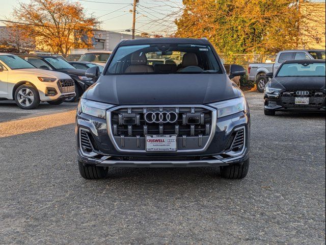 2025 Audi Q7 Premium Plus